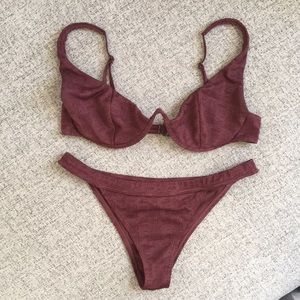 Billabong wire bikini set